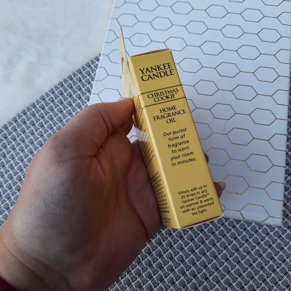 Yankee Candle Christmas Cookie Home Fragrance Oil Discontinued Holiday Gift - Picture 5 of 10